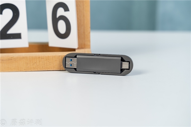 极致小巧，读写性能强大，朗科USB3.2固态U盘US9 评测