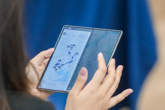 超能AI+折叠大屏 新一代三星Galaxy Z Fold7｜Z Flip7邂逅沈阳