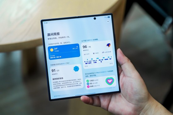 超能AI+折叠大屏 新一代三星Galaxy Z Fold7｜Z Flip7邂逅沈阳