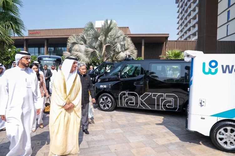 文远知行进入阿联酋第三个酋长国哈伊马角，Robotaxi与Robobus开启试运营
