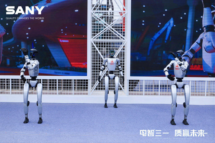 机械星球亮相BICES 2025：机器人展会定制方案尽显智慧未来科技本色