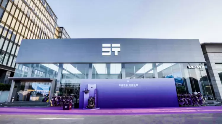 里程碑时刻！纵横第100家体验中心荣耀启幕，筑牢中国豪华越野品类生态根基 ...